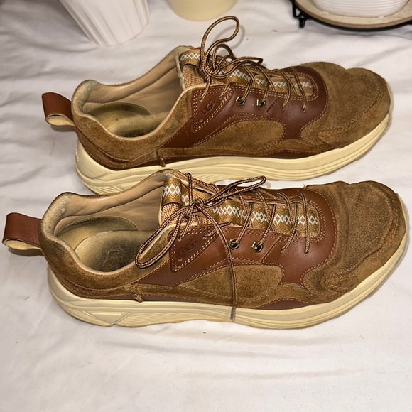 UGG MIWP TRAINER LOW SNEAKERS CHESTNUT SIZE 11.5 - Picture 2 of 12